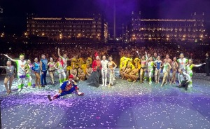 El Circo Atayde asombra con acrobacias y risas en el Zócalo de Ciudad de México - MarketData