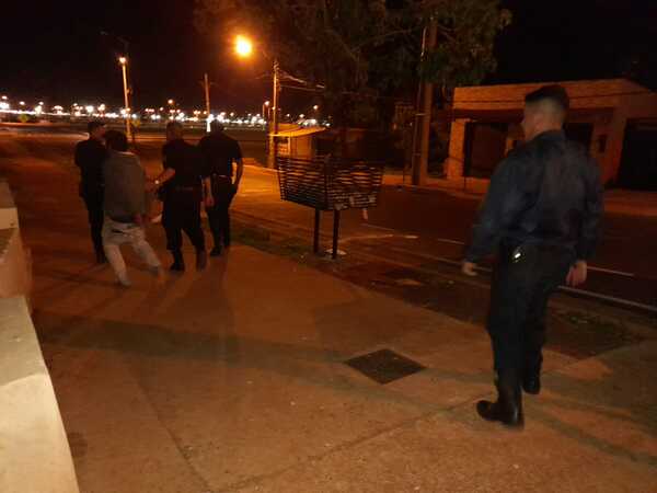 LOGRAN APREHENDER A UN LADRÓN DE MOTOCICLETA TRAS PERSECUCIÓN - Itapúa Noticias