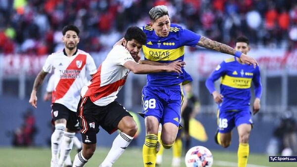 Se juega el superclásico del fútbol argentino