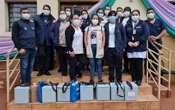 "Día D": vacunadores brindan asistencia en todos los distritos de Alto Paraná - La Clave