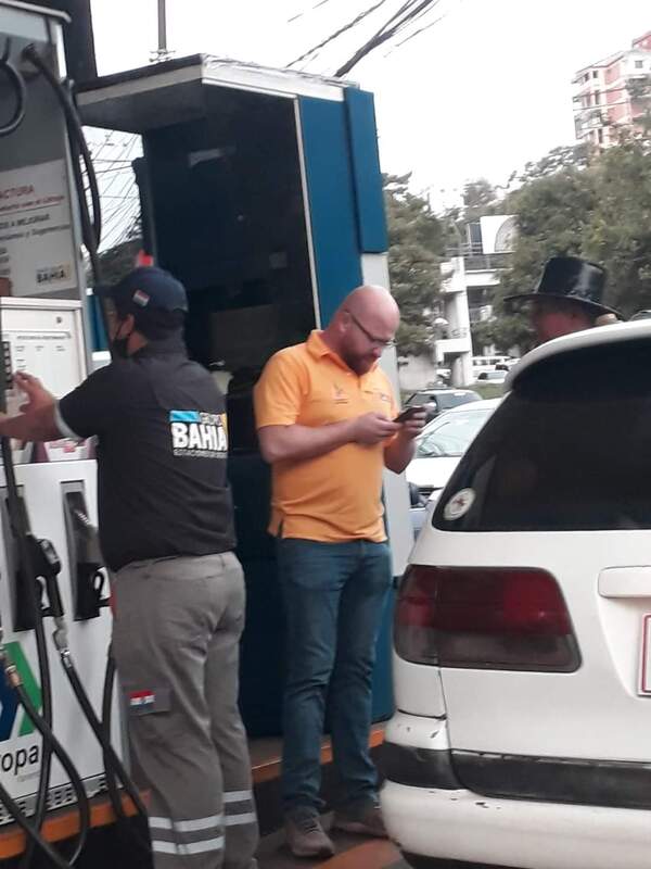 Diario HOY | Kattya acusada de usar vales de combustibles de Diputados en su campaña