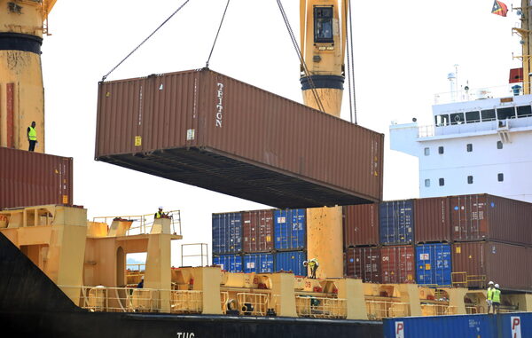 Las importaciones de Perú alcanzan un récord en el primer bimestre de 2022 - MarketData