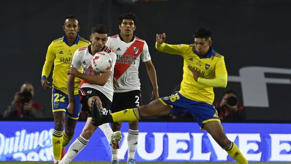 Boca Juniors derrotó a River Plate en el Monumental