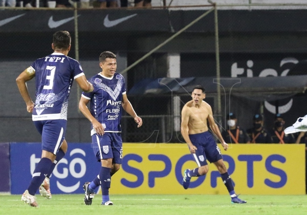 Diario HOY | Olimpia hizo el gasto y Ameliano se llevó los tres puntos