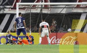 Crónica / ¡Ameliano bajó de su arasa mata a Olimpia! 2-0