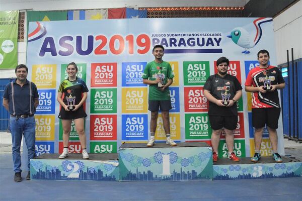 El mesatenista Santiago Zárate es doble campeón - Polideportivo - ABC Color