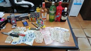 Detienen a dos supuestos asaltantes de una tienda de Biggie en Luque - Nacionales - ABC Color