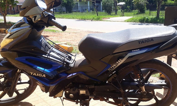Menor al mando de una motocicleta atropella a un hombre de 65 años en Coronel Oviedo - OviedoPress