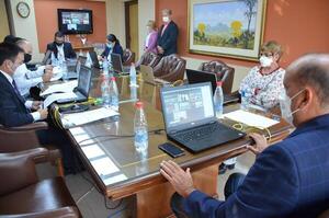 Diario HOY | Subsidio al combustible: senadora advierte que no podrá usarse el impuesto el tabaco
