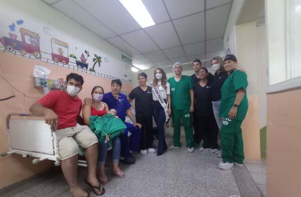 Culminan jornadas de cirugías reconstructivas a niños con labio y paladar hendido en Clínicas | OnLivePy
