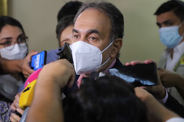 Diario HOY | Subsidio al combustible: no se ponen de acuerdo y vuelven a pedir incluir a emblemas privados