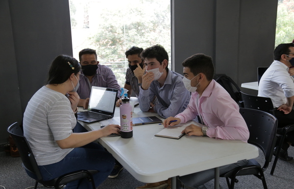 Koga anuncia su calendario de talleres y programas de formación 2022