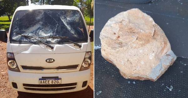 La Nación / Roturas de vidrios y conductor con lesiones en cierre de ruta en Alto Paraná