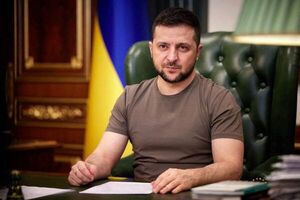 Zelenski a Rusia: para cumplir ultimátum tienen que destruirnos a todos - Mundo - ABC Color