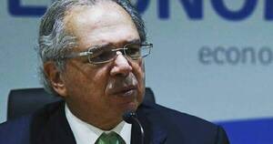 La Nación / Economista responde a Paulo Guedes: “Somos aguantaderos de la mafia brasileña”