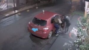 Retiró un préstamo y motochorros le asaltaron