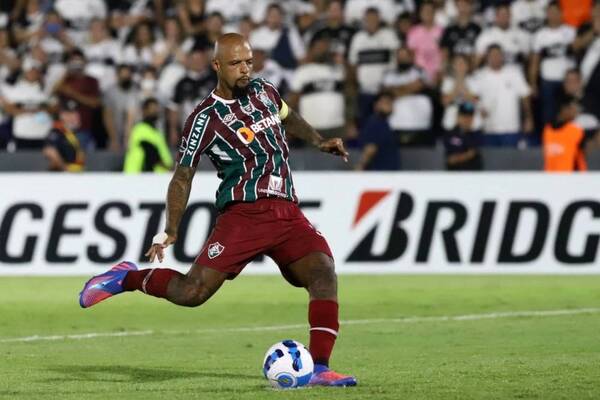 Crónica / Mirá la lesión bien vaira que ligó Felipe Merlo contra Olimpia