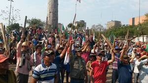 Campesinos exigen derogar ley Zavala-Riera - El Independiente