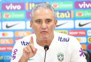 Brasil realiza primer entrenamiento con sólo ocho jugadores y sin Neymar - Fútbol Internacional - ABC Color