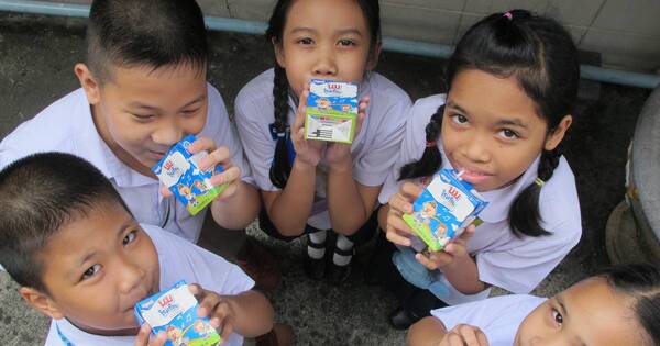 La Nación / Alimentos en envases de Tetra Pak son los más recomendables para la hora del recreo