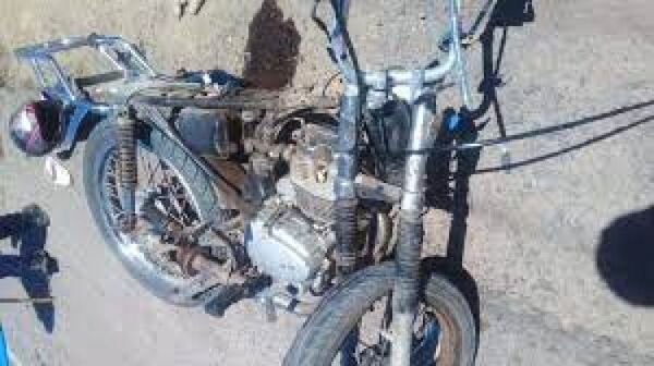 Choque de motocicletas deja tres fallecidos en Villa Hayes