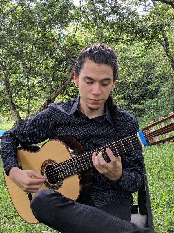 Recital de guitarra clásica en la Casa de la Música - Música - ABC Color