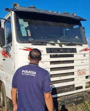 Operativo A Ultranza PY: Hallan abandonados varios camiones en Limpio