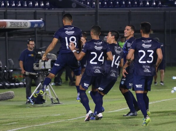 Los puntos van para Villarrica - APF