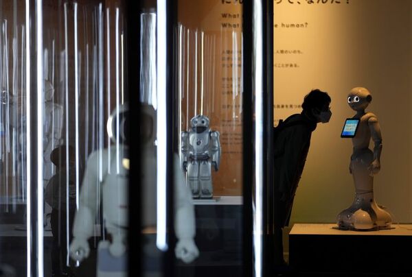 Robots para reflexionar sobre la esencia y evolución del ser humano - Tecnología - ABC Color