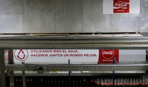 Coca-Cola recuerda la importancia del cuidado y conservación del agua