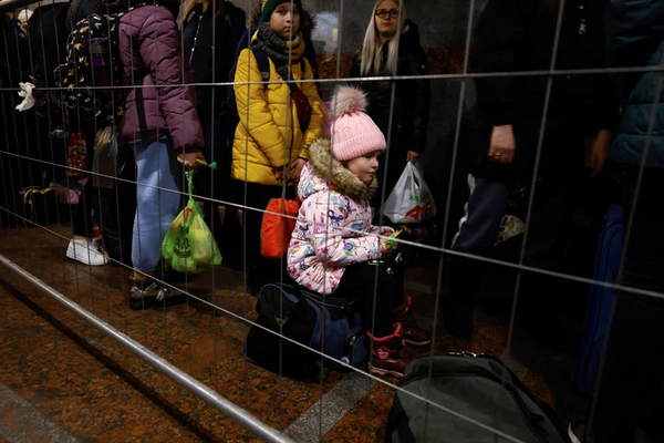 Ucrania acusó a las fuerzas rusas de secuestrar a casi 2.500 niños durante la invasión
