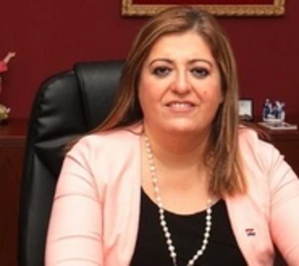 Colorados sepultan juicio político a Sandra Quiñónez - Paraguay.com