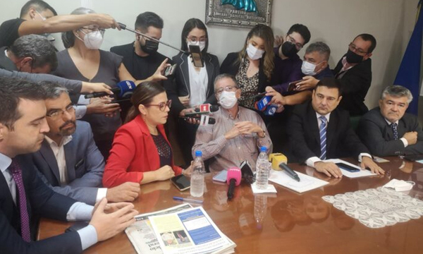 Opositores denuncian impunidad para salvar a Sandra Quiñónez - OviedoPress