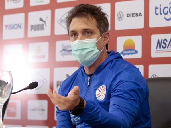 Guillermo Barros Schelotto: “Ser un equipo fuerte” - APF