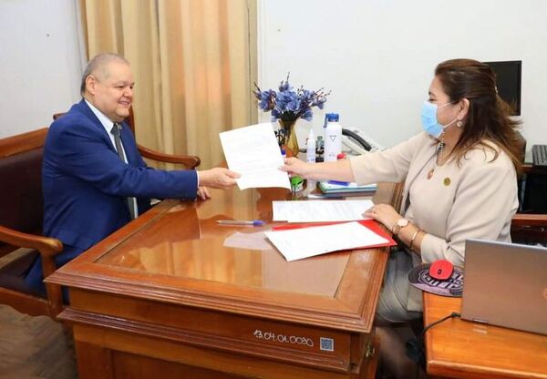 Camaristas se inscriben para el concurso de ternas para el TSJE - Nacionales - ABC Color