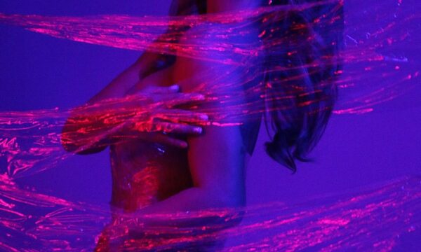 La furia de Larissa Riquelme porque no la dejan posar desnuda