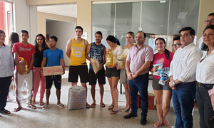 Desarrollo Social entregó víveres a huéspedes de residencia universitaria - OviedoPress