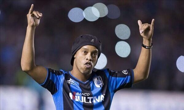Ronaldinho rechazó USD 100.000 para inaugurar restaurante, revelan - La Prensa Futbolera