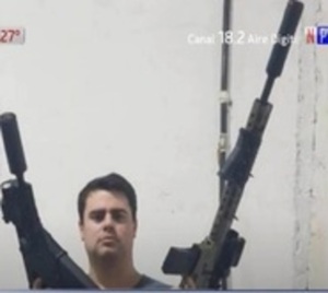 Incautan un arsenal de armas en poder de un abogado - Paraguay.com