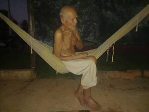 Crónica / Olvidado por el censo, abuelito sueña con cobrar pensión