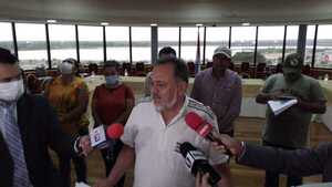 Camioneros y campesinos deben seguir movilizándose, dice senador - 1000 Noticias