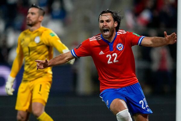 Lasarte no descarta a Brereton para el encuentro con Brasil rumbo a Qatar - Fútbol Internacional - ABC Color