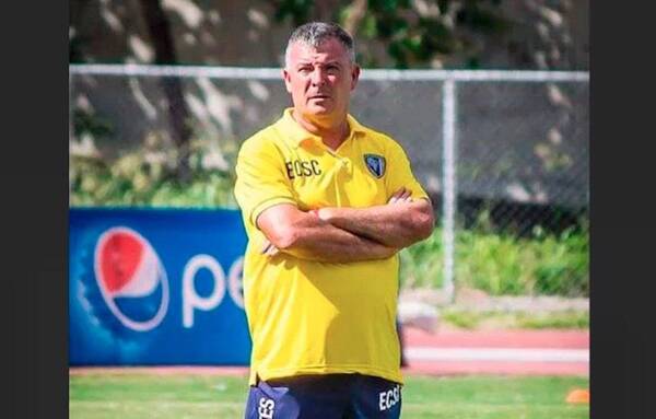 Crónica / El Veraguas panameño del “Conejo” Benítez contrató a Lanata como DT