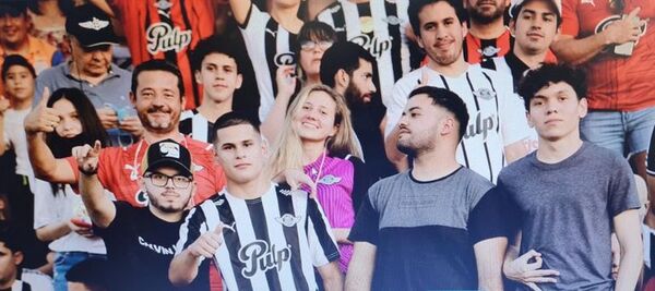 Confusión en Libertad por masivo apoyo - Fútbol - ABC Color