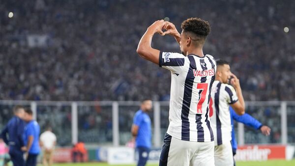 Godoy Cruz cae ante Talleres y se aleja de la clasificación