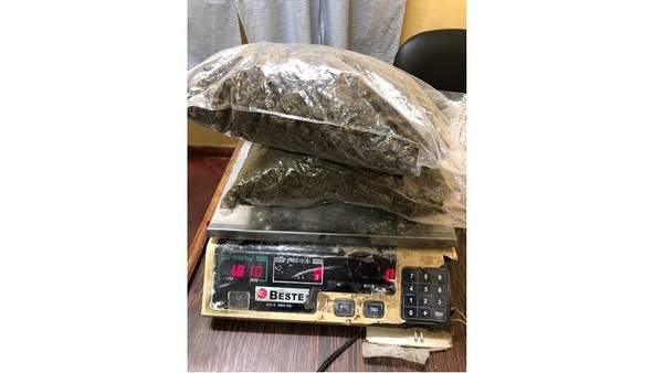 Agentes penitenciarios encuentran bolsas con marihuana en el penal Esperanza