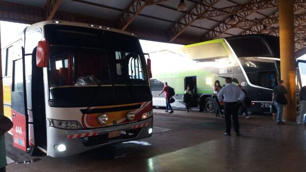 Viajes a Asunción disponibles solo por las noches a causa del cierre de rutas - Radio Imperio