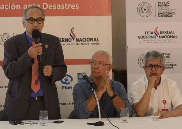 Directores de la SEN recibieron “aumentazo” en 2022, reconoce ministro - Nacionales - ABC Color