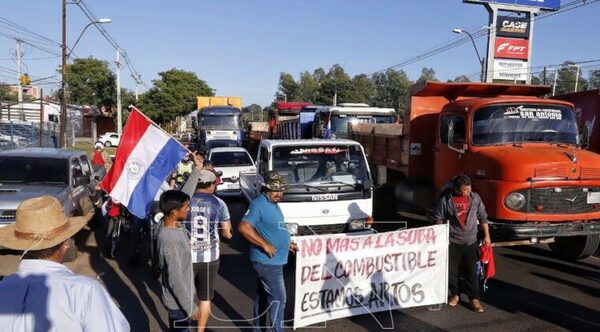 Unos 400 camioneros preparan viaje a Asunción: “Vamos a demostrar la fuerza”