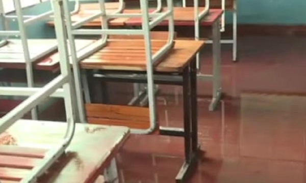 Educación pasado por agua: Llueve más adentro que afuera en las aulas - SNT
